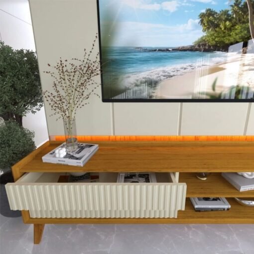 Sofá 3 lugares 8100 2,00m Linho Bege 24 + Rack 2,18m Magnífico 212 + Painel Magnífico 220 Nature/Off com LED e Ripado TV até 85" - Gelius - Imagem 12
